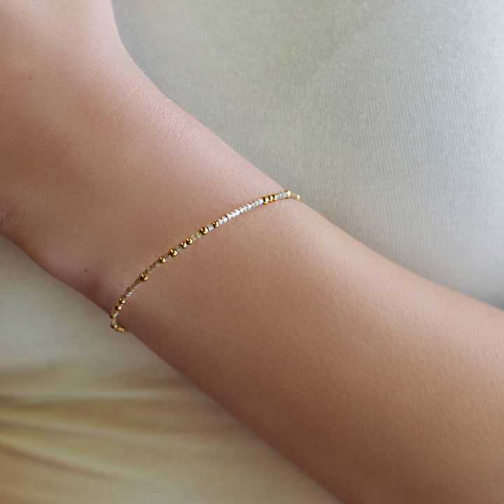 Smoky Quartz Confetti Bangle