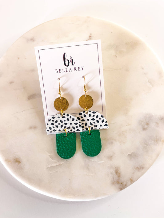 The Maren leather earring {green}