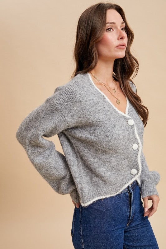 Scallop Edge Cropped Cardigan
