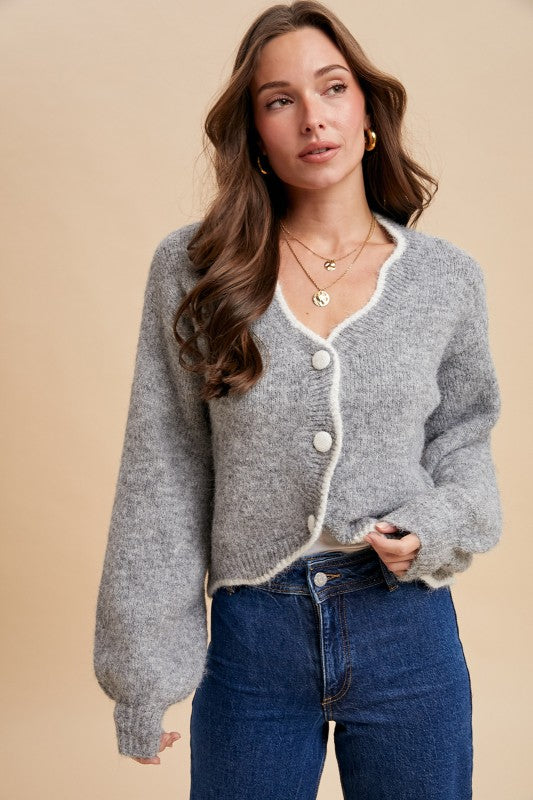 Scallop Edge Cropped Cardigan