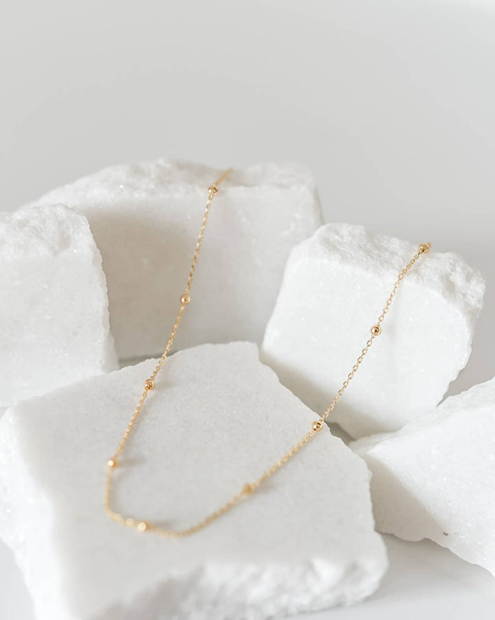 Leya 16" Necklace