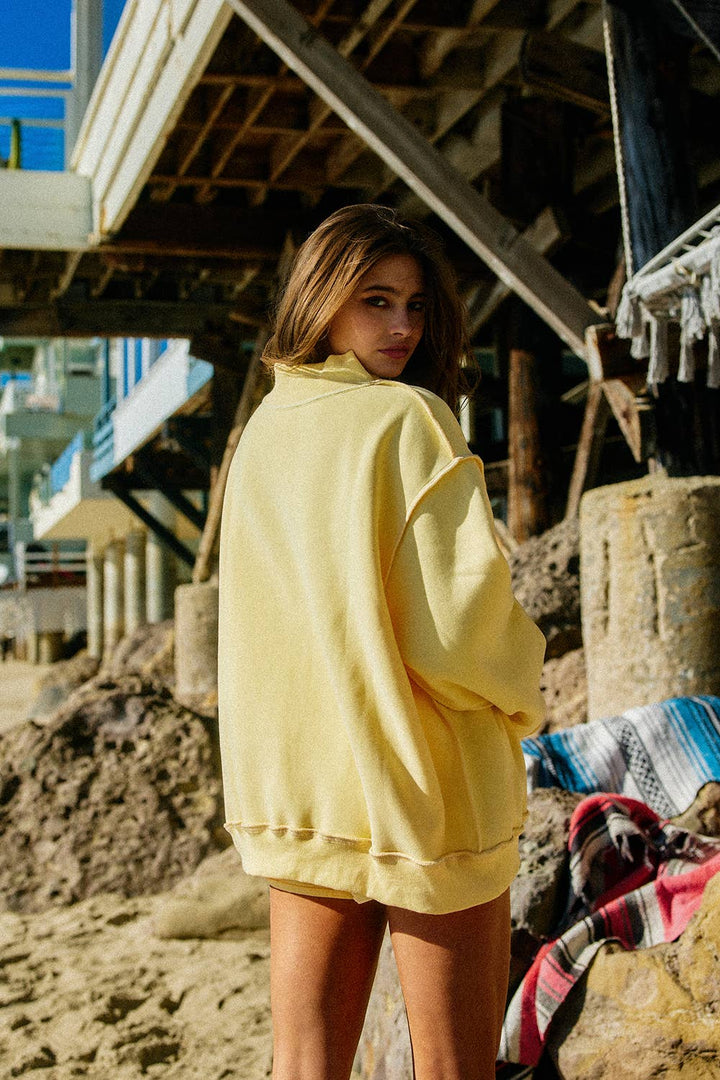 DILLYDALLY Reversible Mockneck Sweatshirt