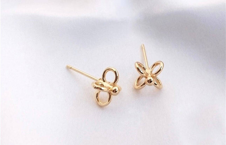 Criss Cross Studs