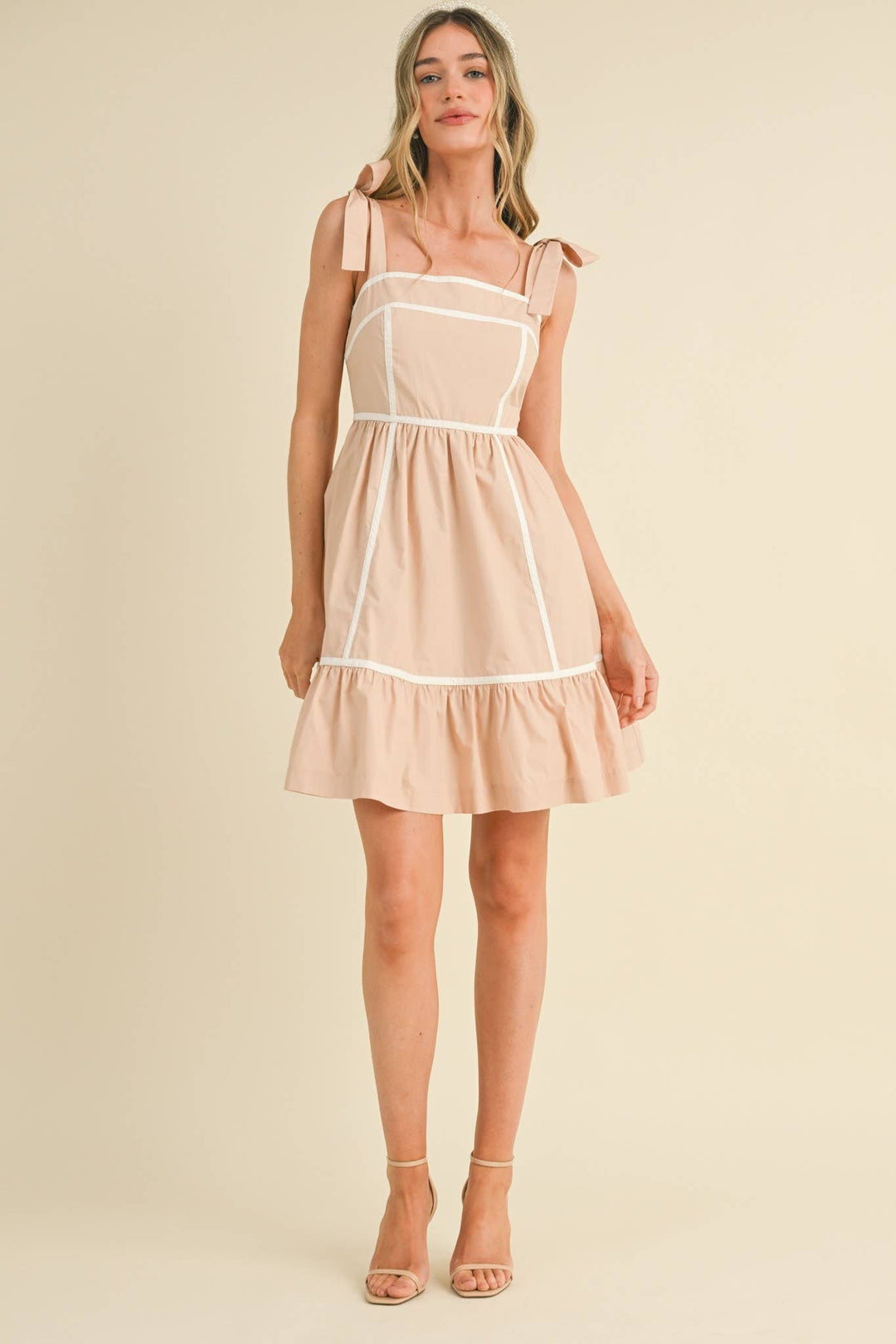 CONTRAST BINDING MINI DRESS