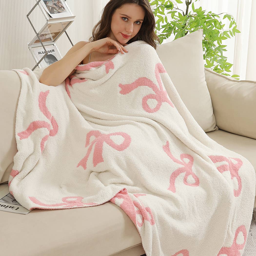 Bow Printed Throw Blanket