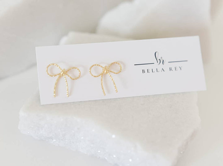 Bow stud earrings