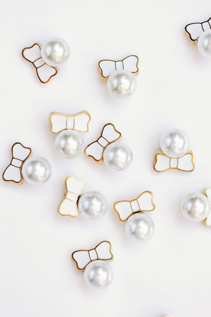 Tuxedo Bow Mini Pearl Stud