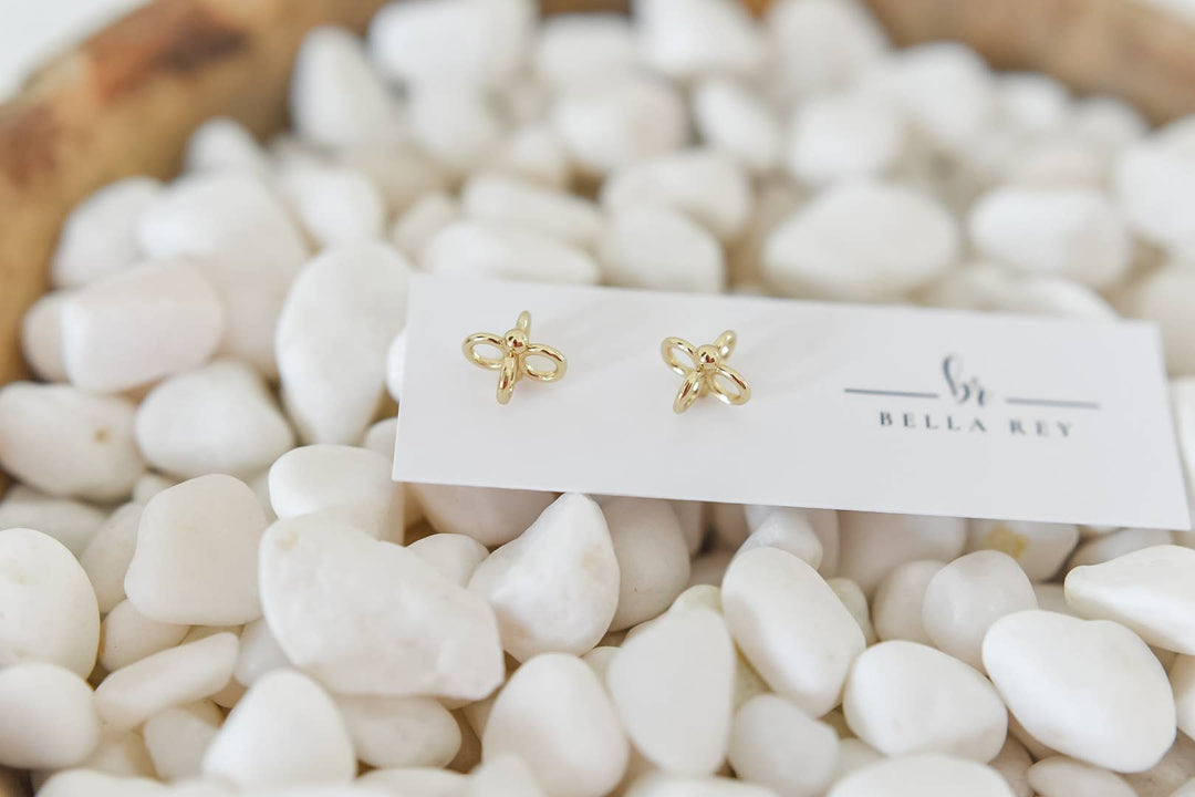 Criss Cross Studs