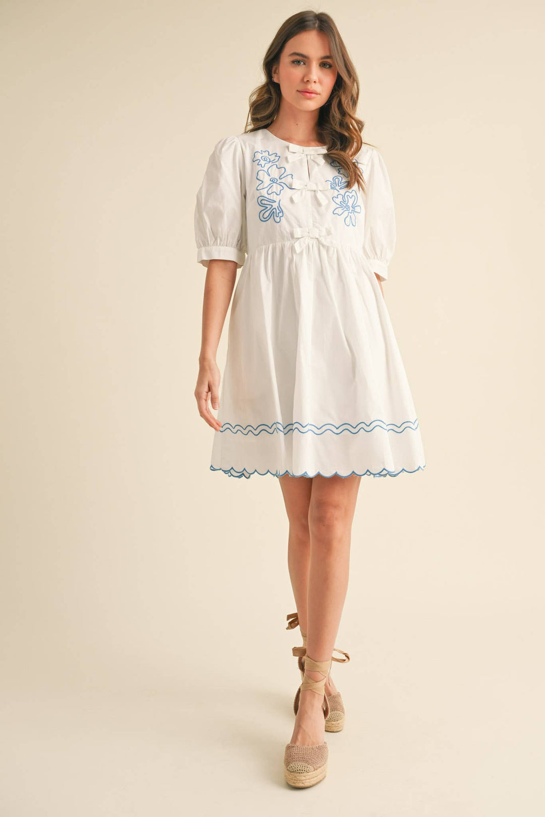 EMBROIDERY BOW MINI DRESS