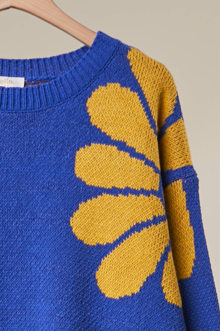 Floral Daisy Design Knit Sweater