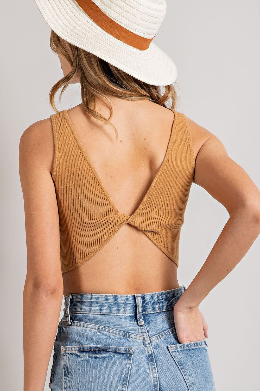 Back twist top