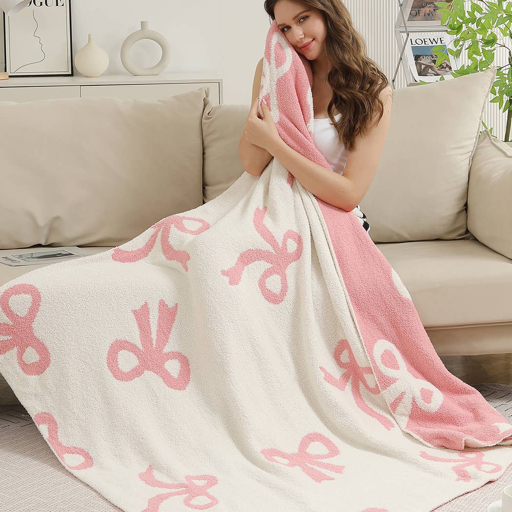 Bow Printed Throw Blanket