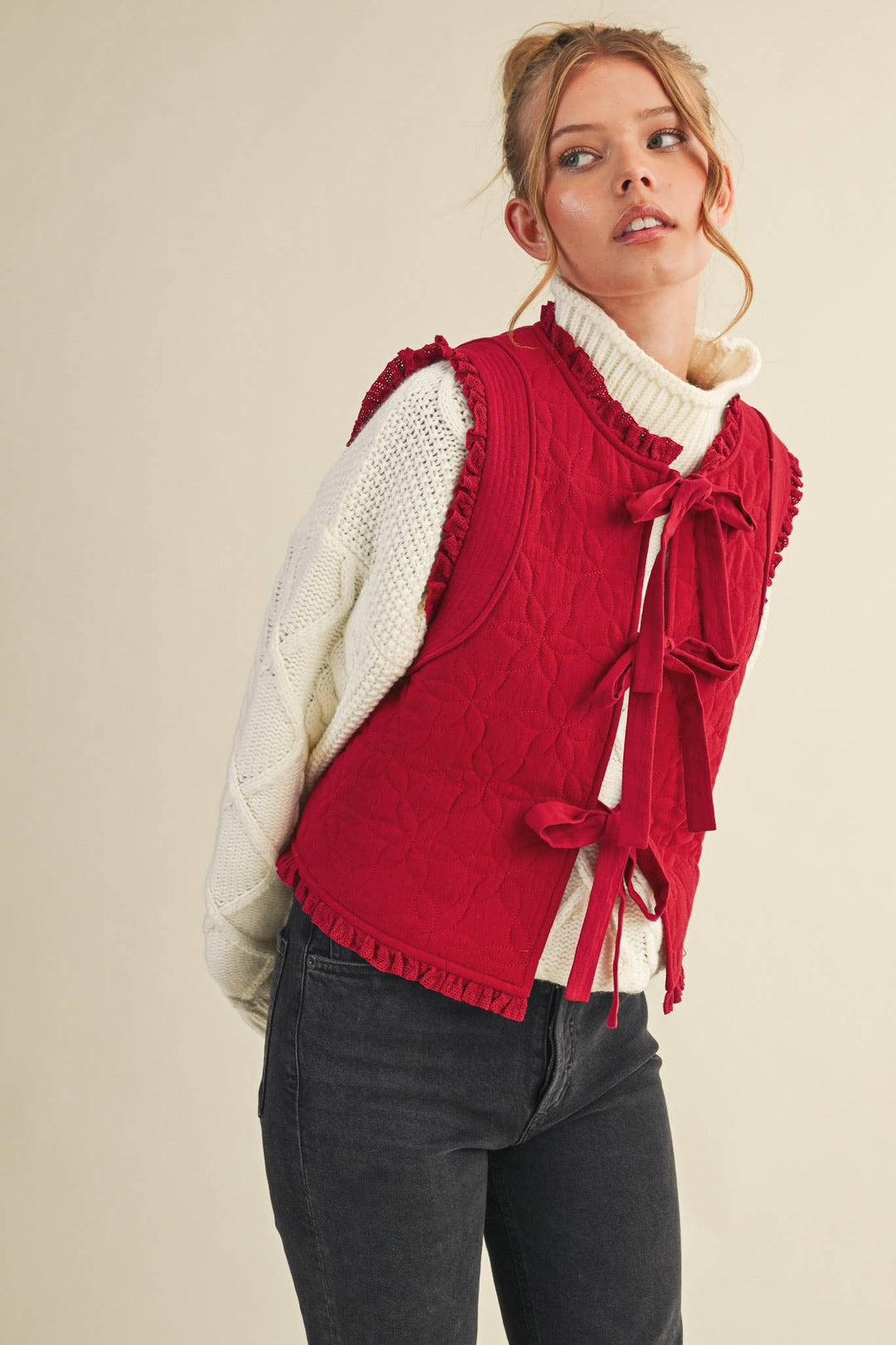QUILTED BOW VEST