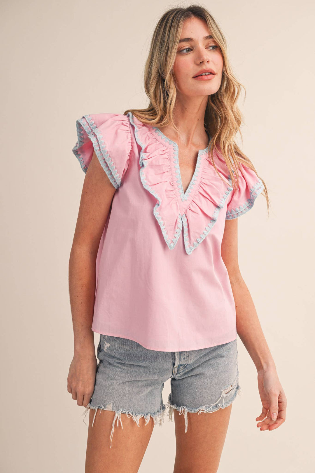 TRIANGLE STITCH RUFFLED TOP