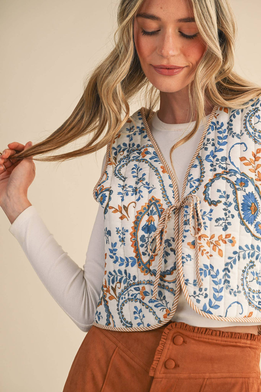 PAISLEY QUILTED VEST
