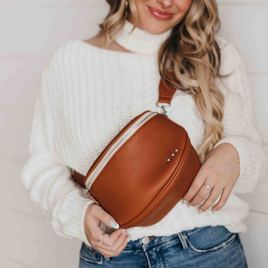 Sutton Crossbody Sling Bag: Brown