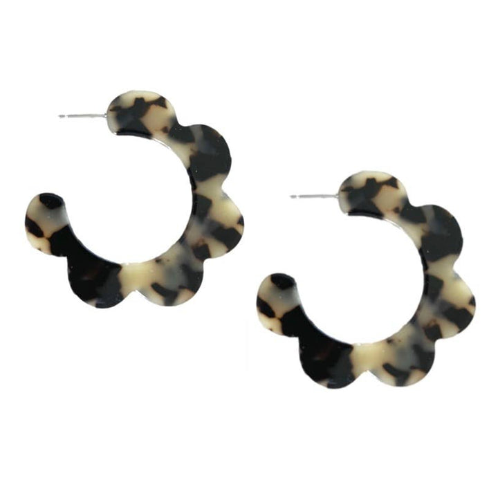 Tortoise Scalloped Hoop Earrings
