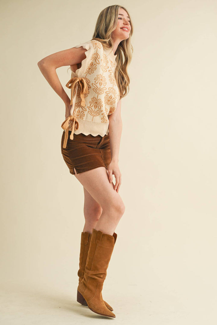 FLORAL SWEATER VEST